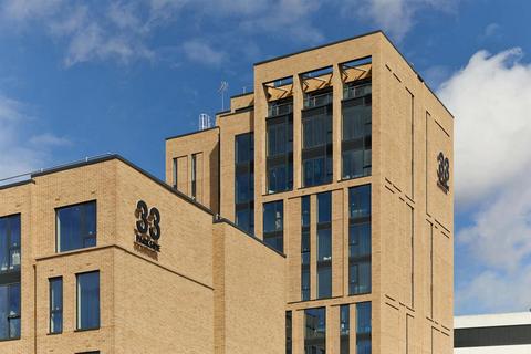 1 bedroom in a flat share to rent, Parkside, Coventry CV1