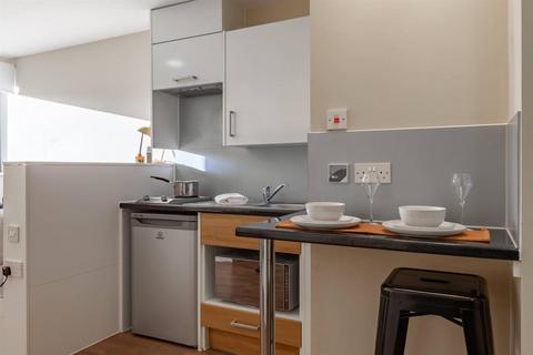 1 bedroom in a flat share to rent, Dean Street, Bangor LL57