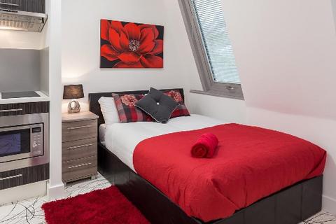 undefined, Queens Terrace, Southampton SO14