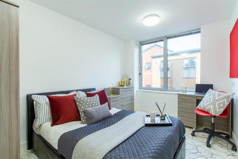undefined, Queens Terrace, Southampton SO14