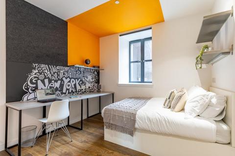 Studio to rent, Clyde Street, Glasgow G1