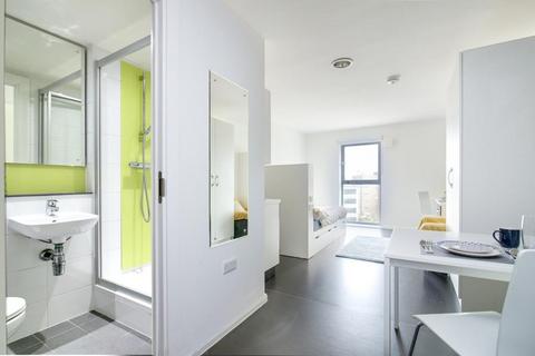 Studio to rent, 291-295 Corporation Street, Birmingham B4