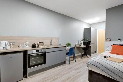 Studio to rent, St Georges Quay, Lancaster LA1