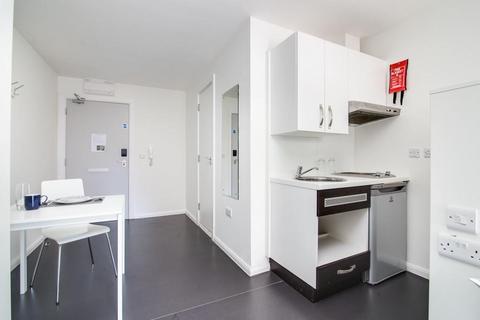 Studio to rent, 291-295 Corporation Street, Birmingham B4