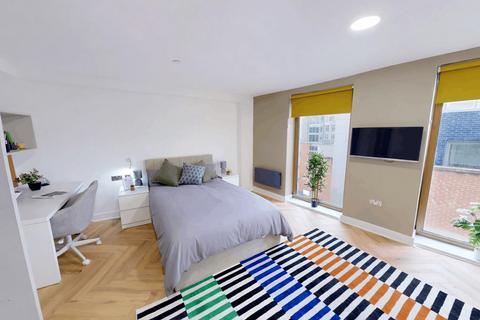 Studio to rent, Oldham Place, Liverpool L1