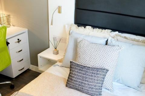 Studio to rent, Curzon Street, Nottingham NG3