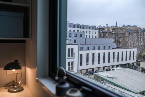 undefined, McDonald Road, Edinburgh EH7