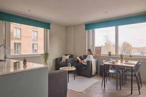 1 bedroom in a flat share to rent, Hallsville Road, London E16