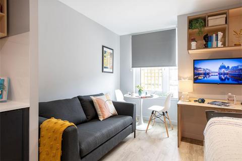 Studio to rent, Dundee Street, Edinburgh EH11