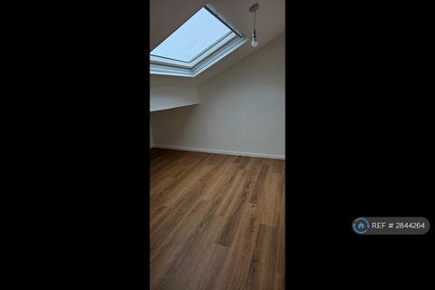 undefined, Turf Lane, Oldham, OL9