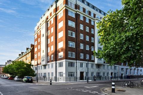 undefined, Flat 31 Tavistock Court, Tavistock Square, Bloomsbury, London, WC1H 9HE
