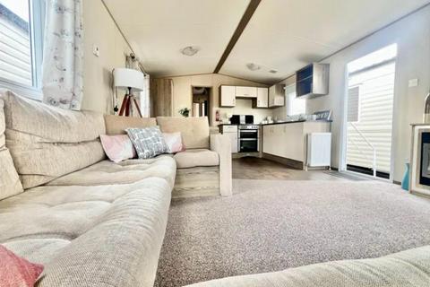 undefined, Chilling Lane, Warsash SO31