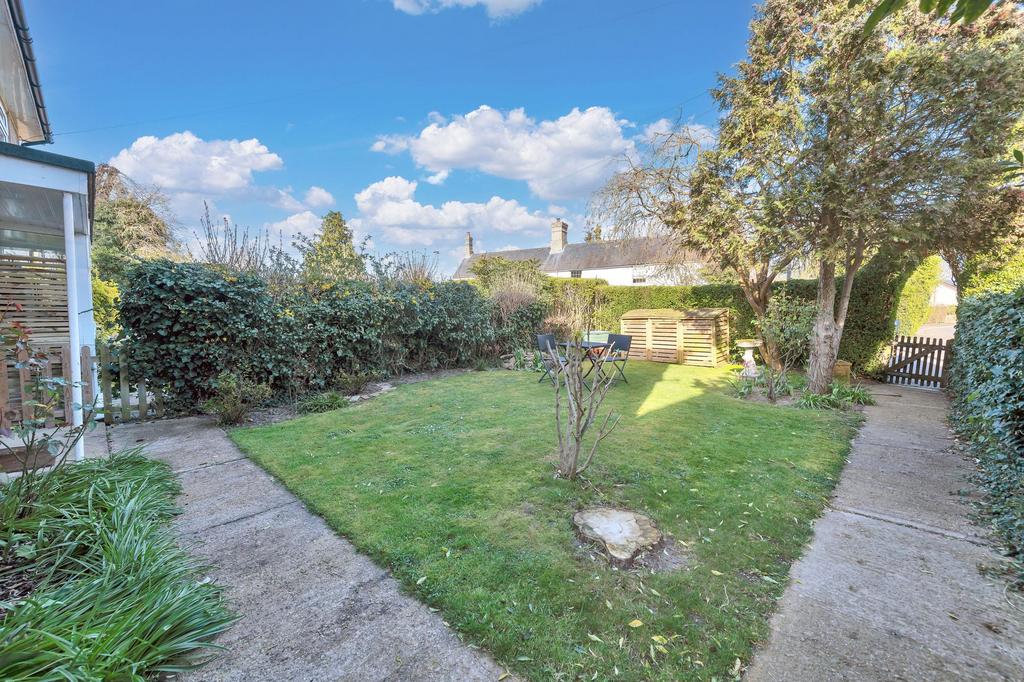 House in Royston - View 4