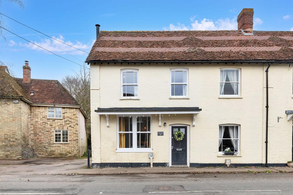 2 bedroom semi-detached house for sale