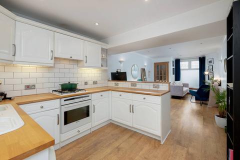 undefined, Parsons Green Terrace, Edinburgh EH8