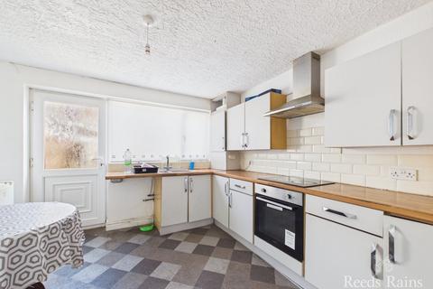 2 bedroom end of terrace house for sale, Alaska Street, East Yorkshire HU8