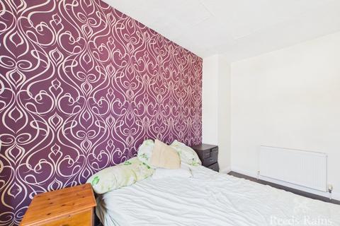 2 bedroom end of terrace house for sale, Alaska Street, East Yorkshire HU8