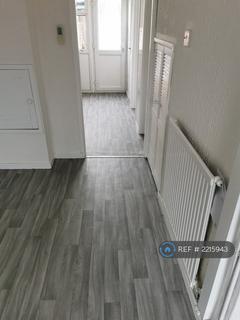 3 bedroom terraced house to rent, Mead Lane, Cwmbran, NP44