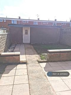 3 bedroom terraced house to rent, Mead Lane, Cwmbran, NP44