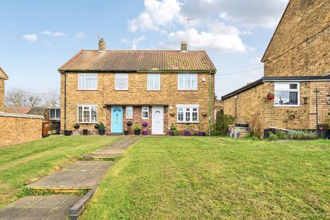 3 bedroom semi-detached house for sale, Hollingbourne Road, Gillingham ME8