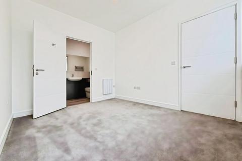 2 bedroom property to rent, Guild House, Oundle Road, Peterborough, PE2