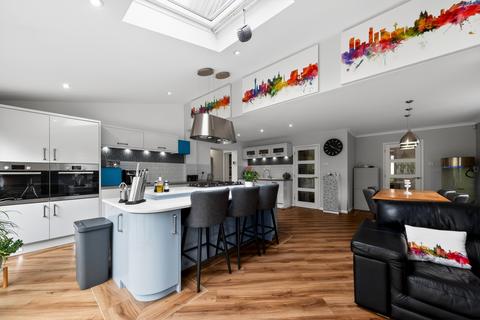 3 bedroom detached house for sale, Ledbury, Great Linford, Milton Keynes, MK14