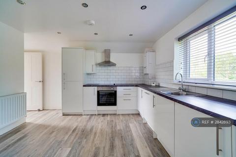 2 bedroom flat to rent, Godwin Way, Cambridge, CB1