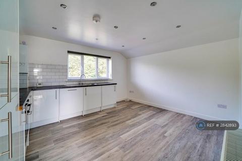2 bedroom flat to rent, Godwin Way, Cambridge, CB1