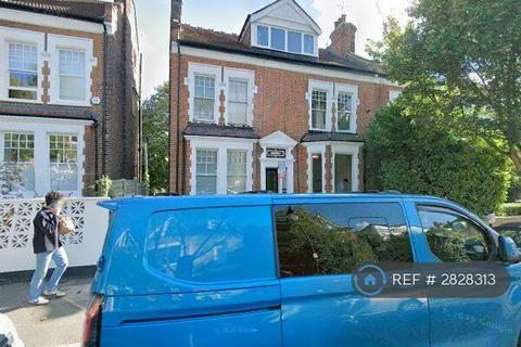 1 bedroom semi-detached house to rent, Highgate Avenue, London, N6