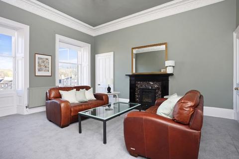 undefined, Montgomery Street, Edinburgh, EH7
