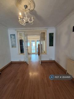 undefined, Ballards Road, Dagenham, RM10
