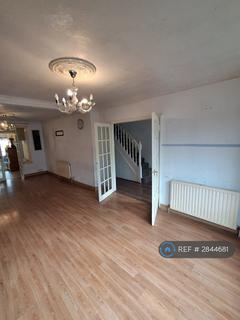 undefined, Ballards Road, Dagenham, RM10