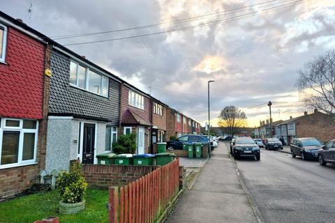 3 bedroom end of terrace house to rent, Darenth Road  Welling , DA16
