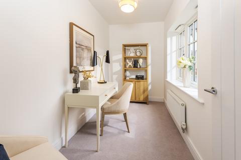 4 bedroom detached house for sale, Plot 94, Magnolia at Worting Park, Basingstoke Worting House, Basingstoke RG23 8PU