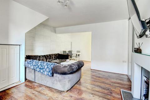 3 bedroom terraced house for sale, Church Street, Leadgate, Consett, DH8