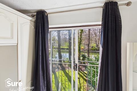 2 bedroom apartment for sale, Kingfisher Drive, Hemel Hempstead, Hertfordshire, HP3 9DD