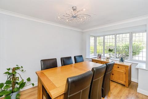 4 bedroom detached house for sale, Lukin Drive, Nursling