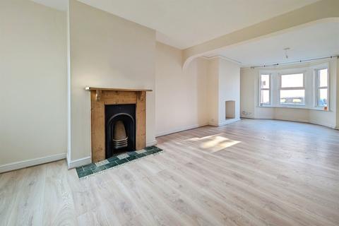 undefined, Southampton SO15