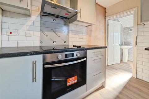 undefined, Southampton SO15