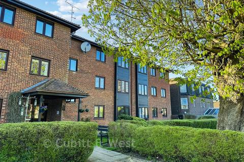 1 bedroom ground floor flat for sale, Cedar Lodge, Crawley RH11