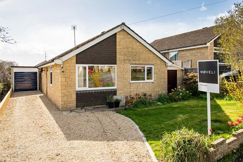 2 bedroom bungalow for sale, Matford Hill, Chippenham, SN15