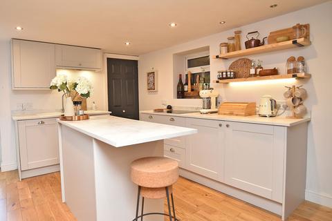 3 bedroom house for sale, North Lodge Avenue, Harrogate, HG1