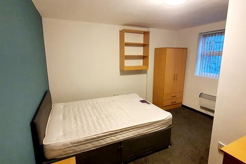 1 bedroom flat to rent, Biscayne House, 16 Longside Lane, Bradford