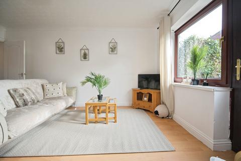2 bedroom terraced house for sale, St. Davids Crescent, Newport, NP20