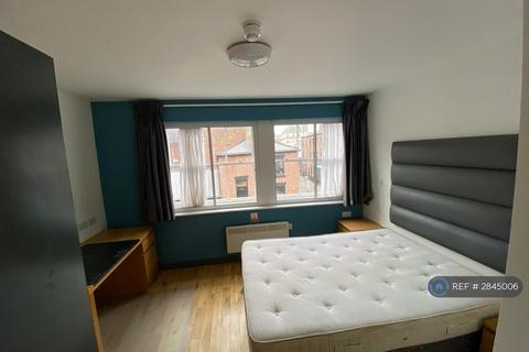 1 bedroom in a flat share to rent, Slater Street, Liverpool, L1