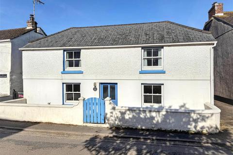 4 bedroom cottage for sale, Churchtown Road, Portscatho