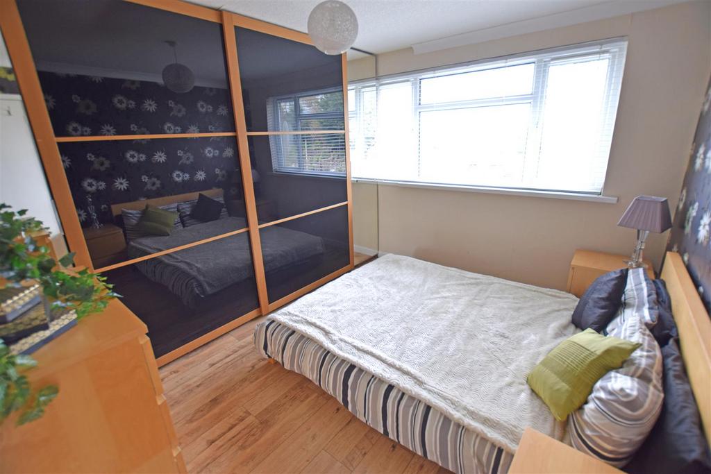 Bedroom2.jpg