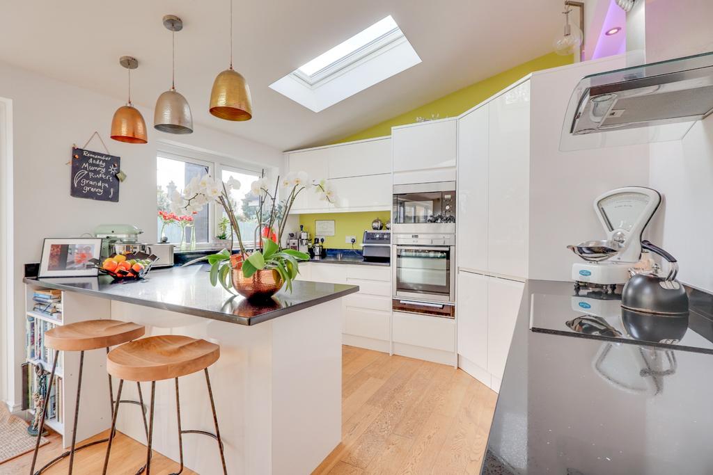 House in Southampton - View 3