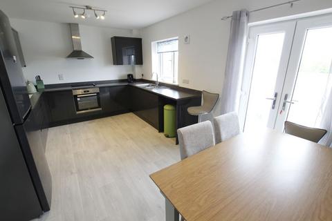 2 bedroom apartment to rent, Hoggan Park, Brecon, Brecon, LD3
