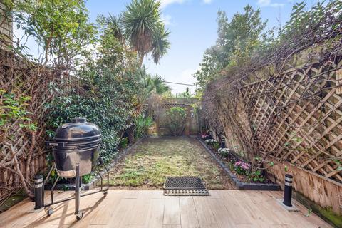 undefined, Torrington Place, London E1W